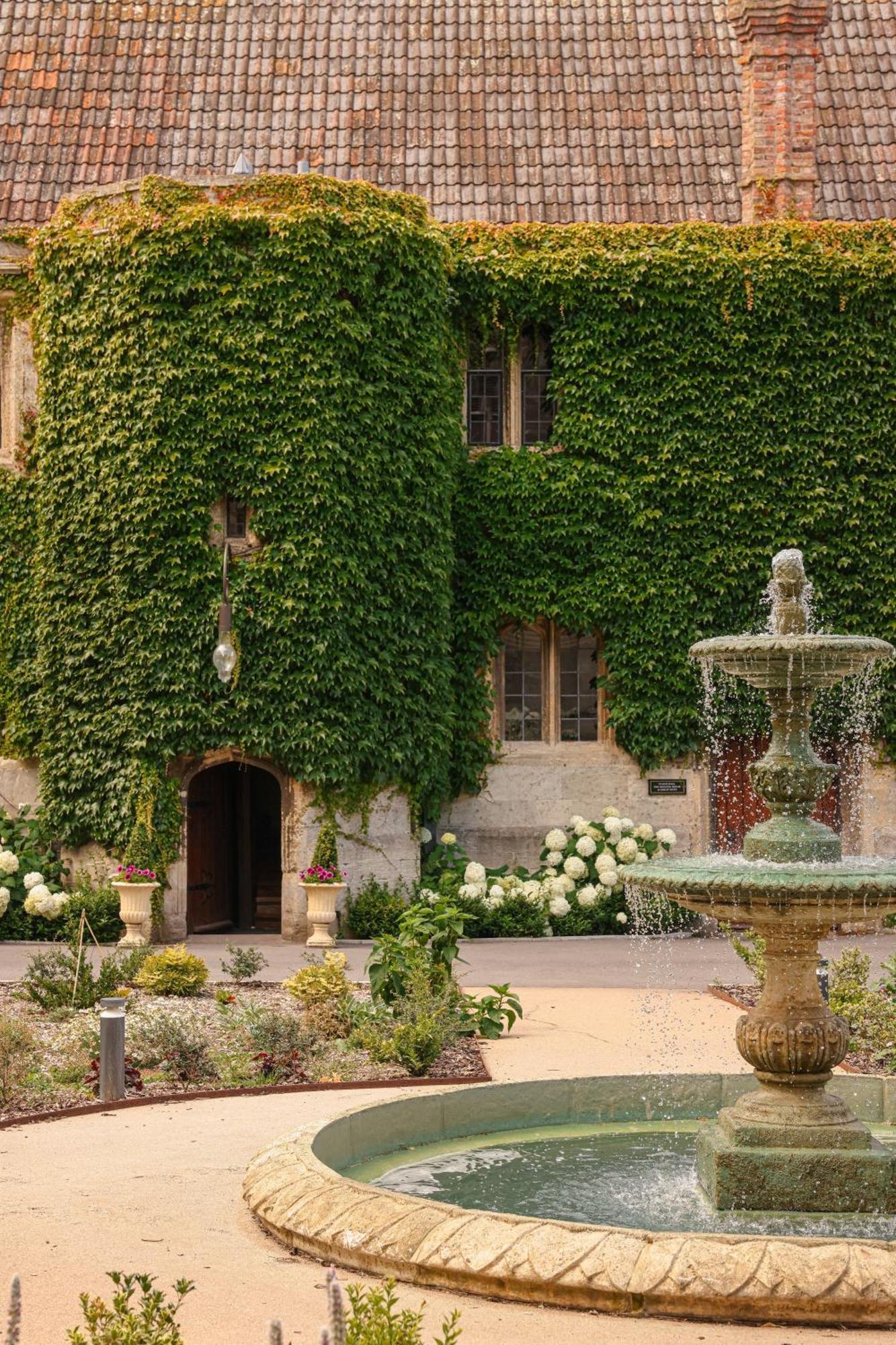 Thornbury Castle - A Relais & Chateaux Hotel Екстер'єр фото