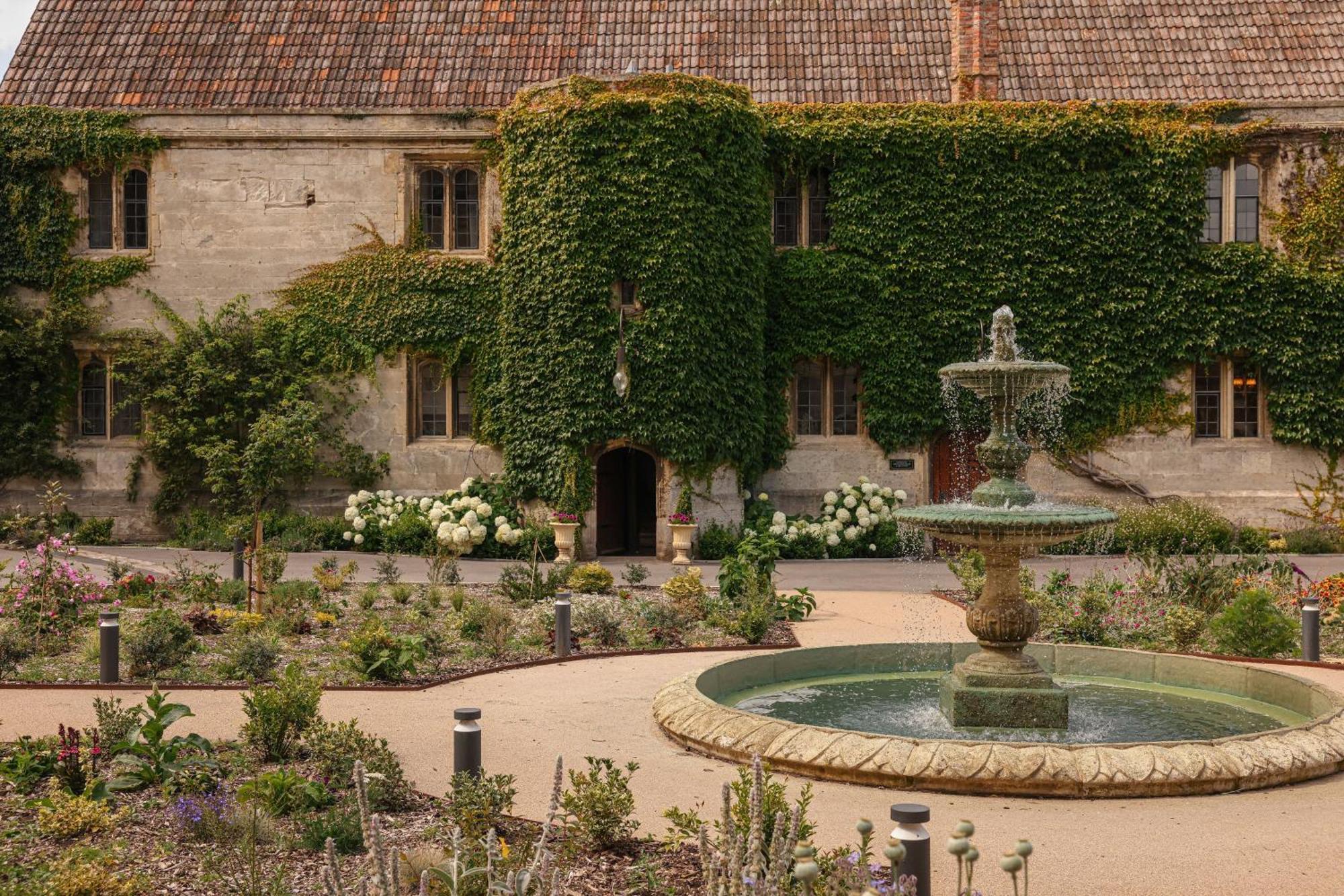 Thornbury Castle - A Relais & Chateaux Hotel Екстер'єр фото